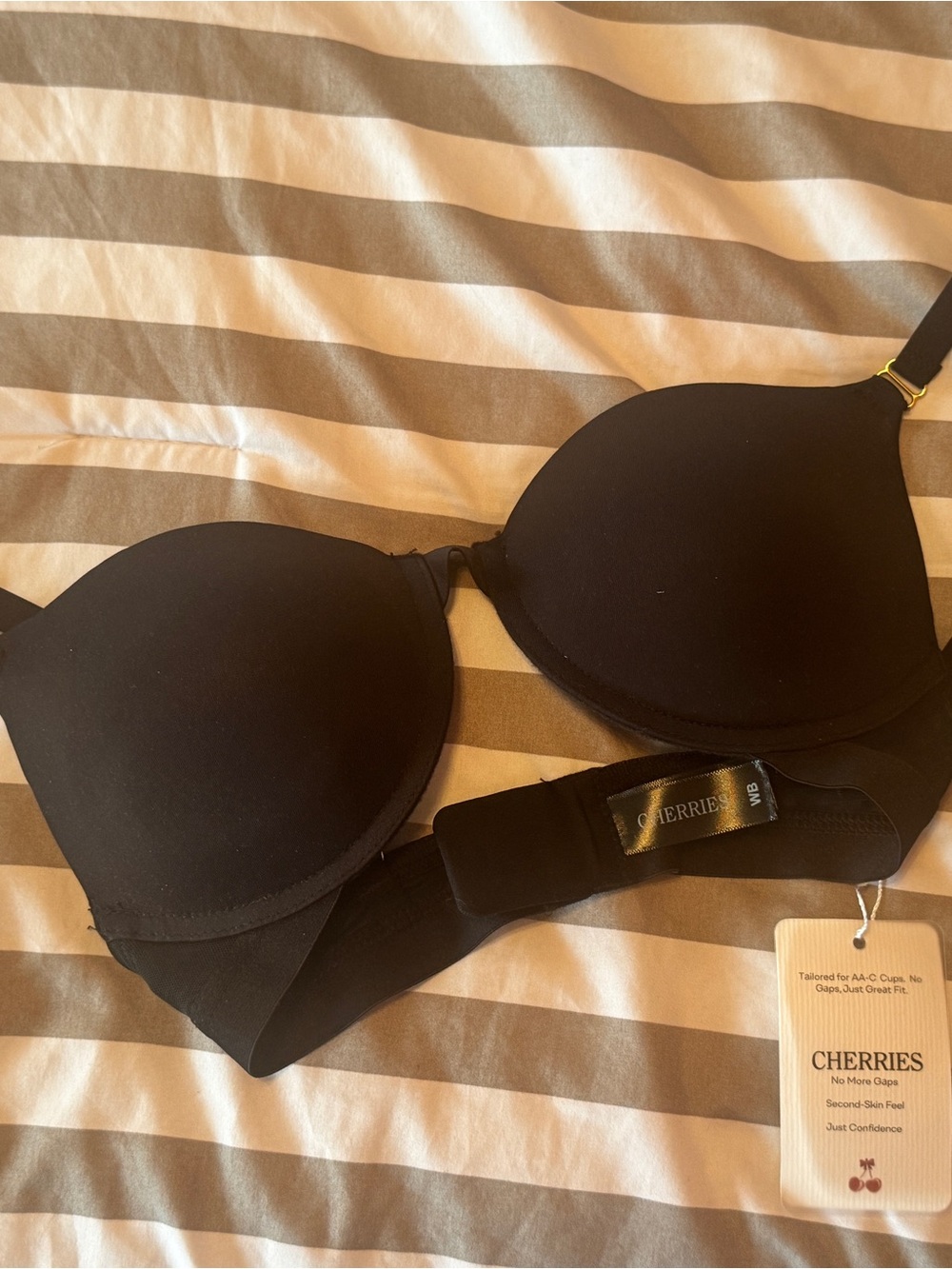 Cherries Women’s Black Push-Up Bra